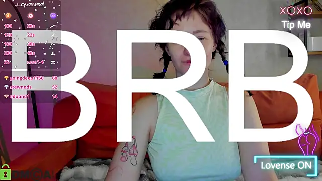 Chat +18 de Ricki_Bloom ao vivo