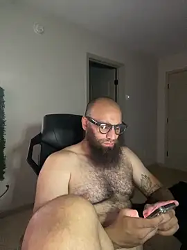 MastaWolfy Chat XXX in diretta