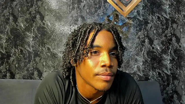axel_silva4のライブXXXチャット