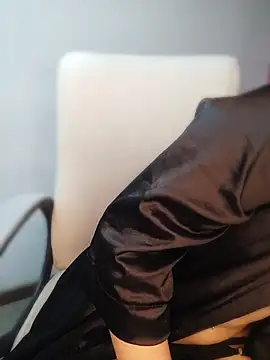 Lubnna Live XXX-Chat