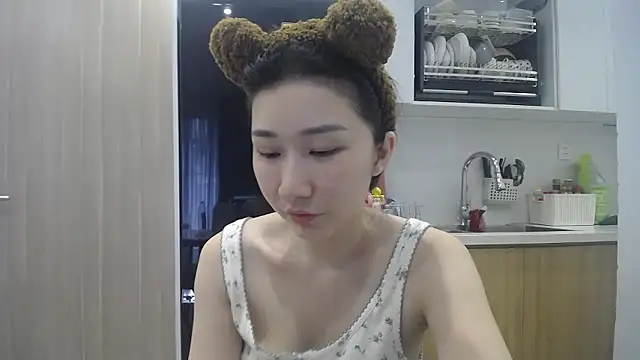 Chat +18 de Asiagirll ao vivo