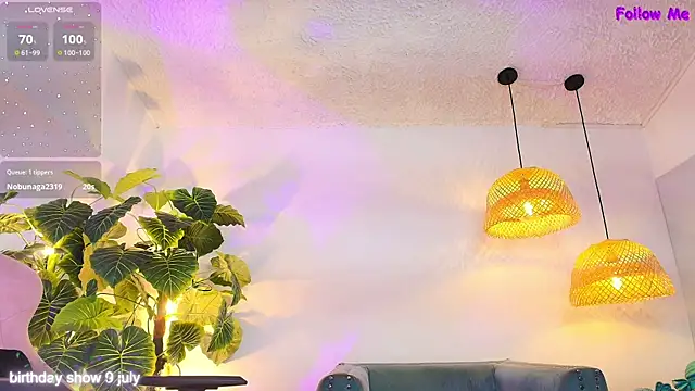 XXX chat uživo modela bellablack27