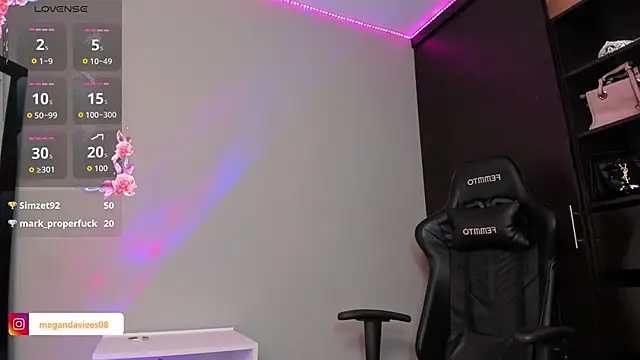 MeganDaviees 라이브 XXX 채팅