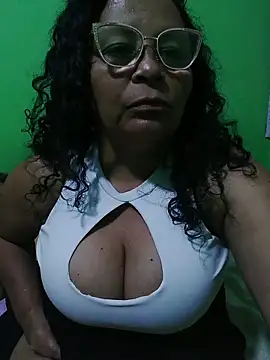 Chat XXX ao vivo de Amarantha25