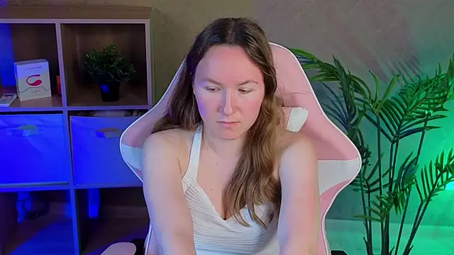 SindieStormm Chat XXX in diretta