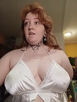 CURVYSAKURA's Live XXX Chat
