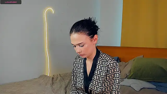 LynnCiprian Chat XXX live