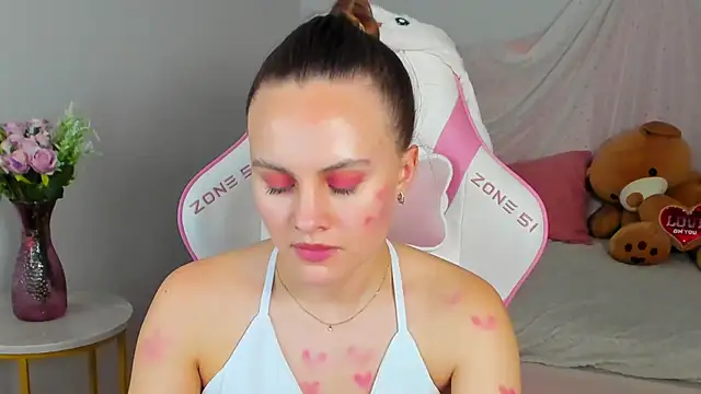 LumeriSoren Chat XXX live