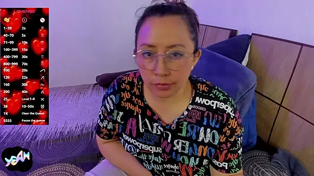 Chat XXX en directo de ella_harry