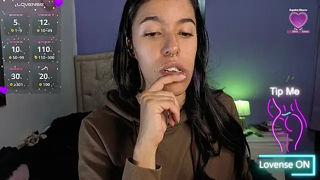 stephania_t Chat XXX in diretta