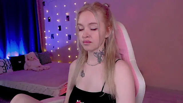 Naughty_Mable: απευθείας συνομιλία ΧΧΧ