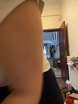 Yolanda9 现场XXX聊天