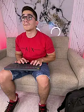 XXX chat uživo modela JeffDaltton