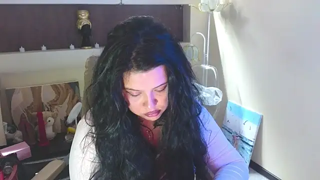 Malika_uAngel Chat XXX in diretta