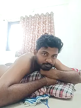 Tamilpayyan999 Adlı Modelin Canlı XXX Sohbeti