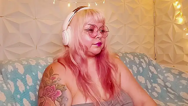 Živý XXX chat Satyn_doll