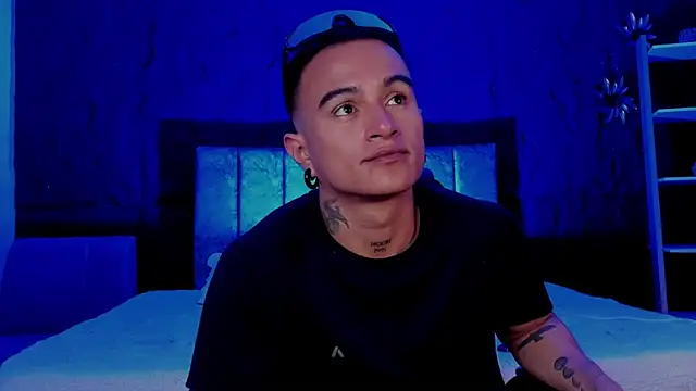 Chat +18 de LiamDeep ao vivo