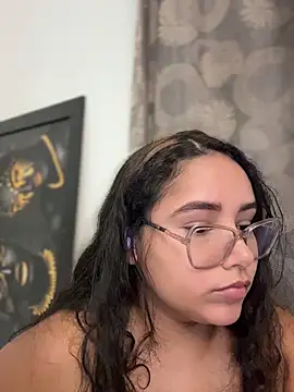 Chat XXX en directo de CurlyGirl_1