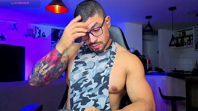 Chat XXX Live Michael_Diamond