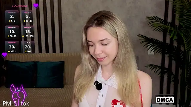 Czat XXX na żywo – Holl1Would