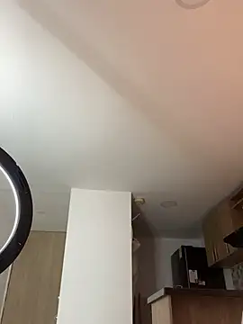 alissradiante1's Live XXX Chat