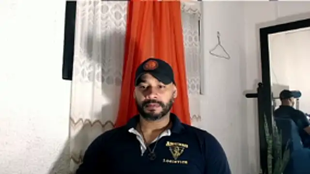 musclehetero – Naživo XXX chat
