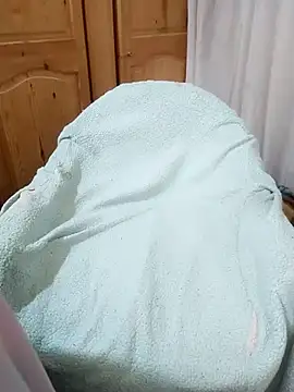 Farisa-24's Live XXX Chat
