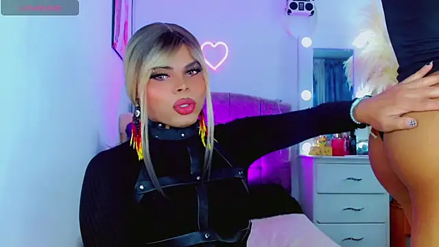 AdanKinng's Live XXX Chat