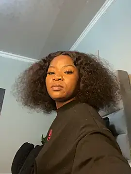 Prettybooty02 Chat XXX in diretta