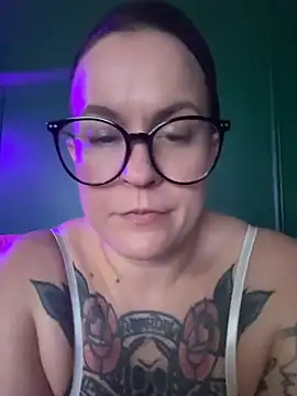 Chatroom XXX en direct de quinnmariexo