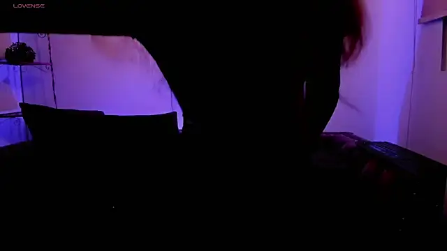 Chat +18 de BadKittyTS ao vivo
