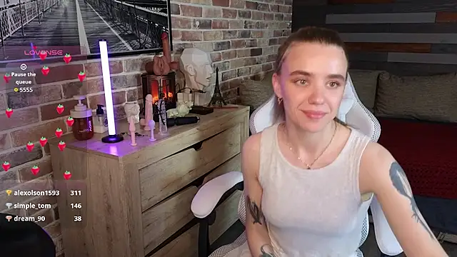 Chatroom XXX en direct de eva_swetty