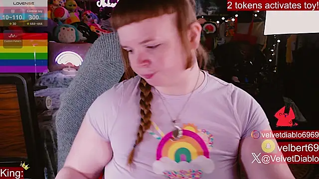 צ'אט XXX בשידור  חי של VelvetDiablo