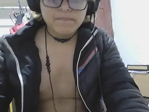Chat +18 de layom_21 ao vivo
