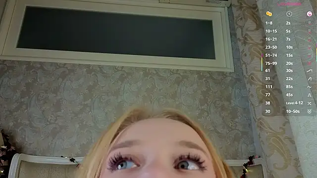 Emma_Frosty লাইভ XXX চ্যাট