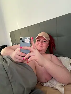 WELLCUM_FIRE's Live XXX Chat