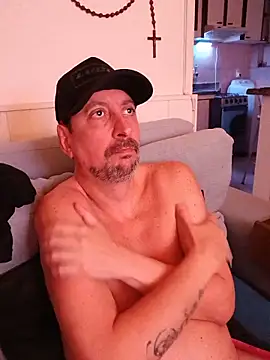 Chat +18 de FocussedFreckle ao vivo