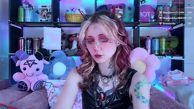 _Devill_Baby লাইভ XXX চ্যাট