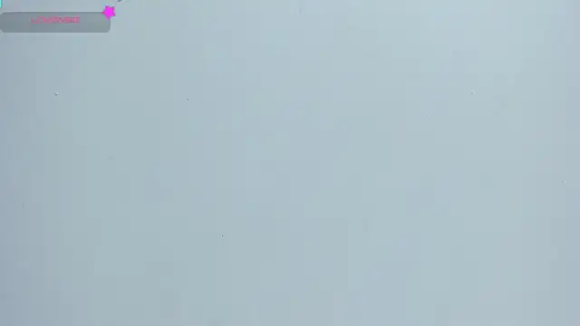 MissCurvyTopのライブXXXチャット