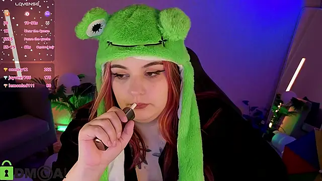 Mia_R0ss: онлайн-секс-чат