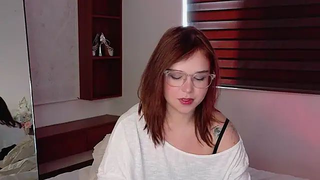 Chat XXX ao vivo de Lilith_Bonheur