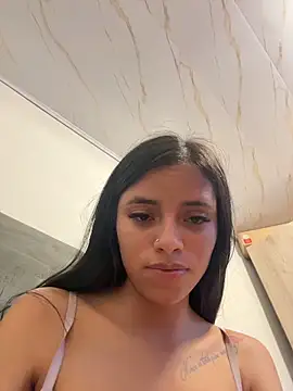 CELESTE_-EC live XXX chat