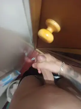 GoodToonDick élő XXX-chatje