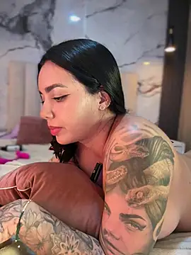 KyleXBrown's Live XXX Chat