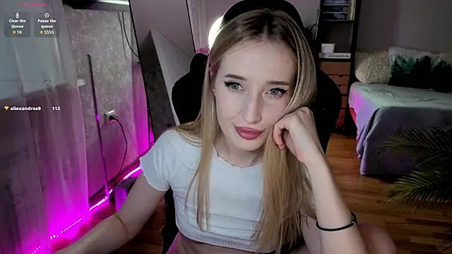Little_Soph Chat XXX in diretta