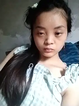 Traem-12 Live XXX-Chat