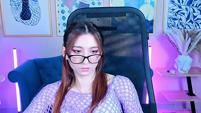 XXX chat uživo modela Karen__davis