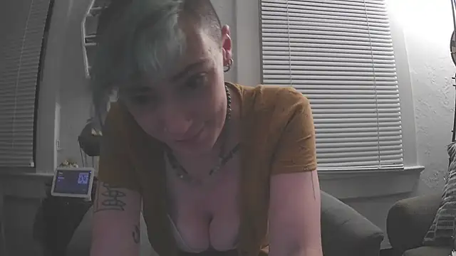 Emily0903's Live XXX Chat