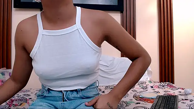 kimberly18cute 现场XXX聊天