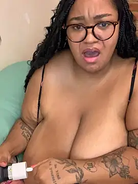 Chat XXX ao vivo de SweetLizzyBBW